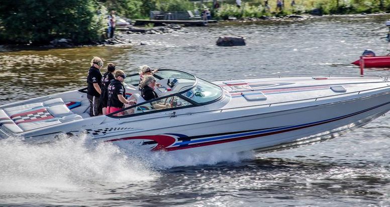 33.Fille Krafft Saltsjö-Boo Formula 35 2x 500efi
